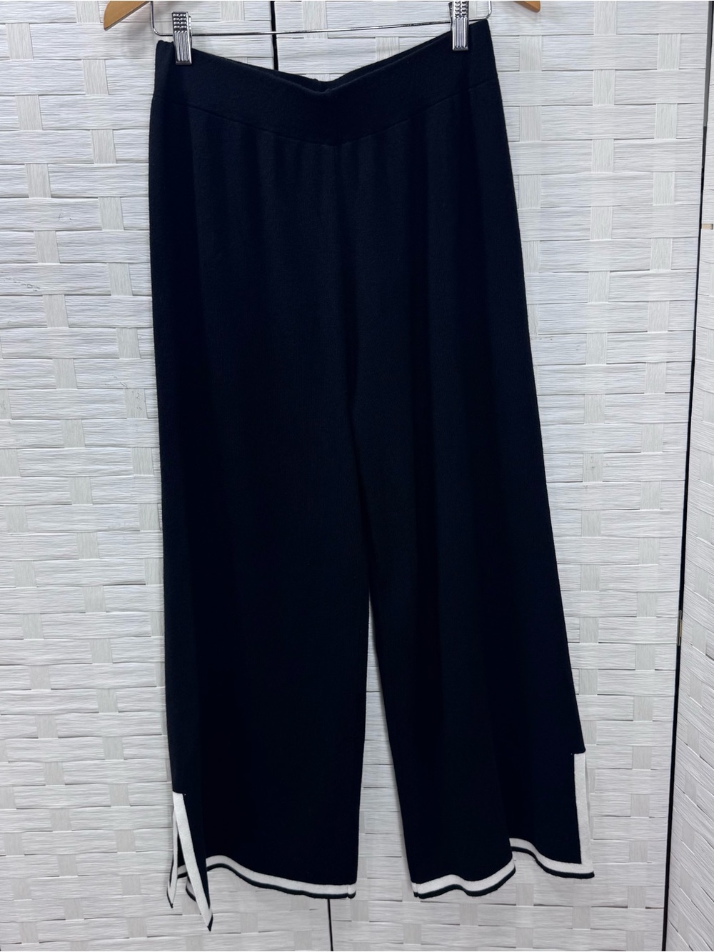 Amazon Black w/White Border Contrast Relaxed Fit Lounge Set Size Large - Picture 9 of 14